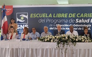 Read more about the article Programa bucal del SNS entrega más de 600 niños libres de caries en Santo Domingo Este