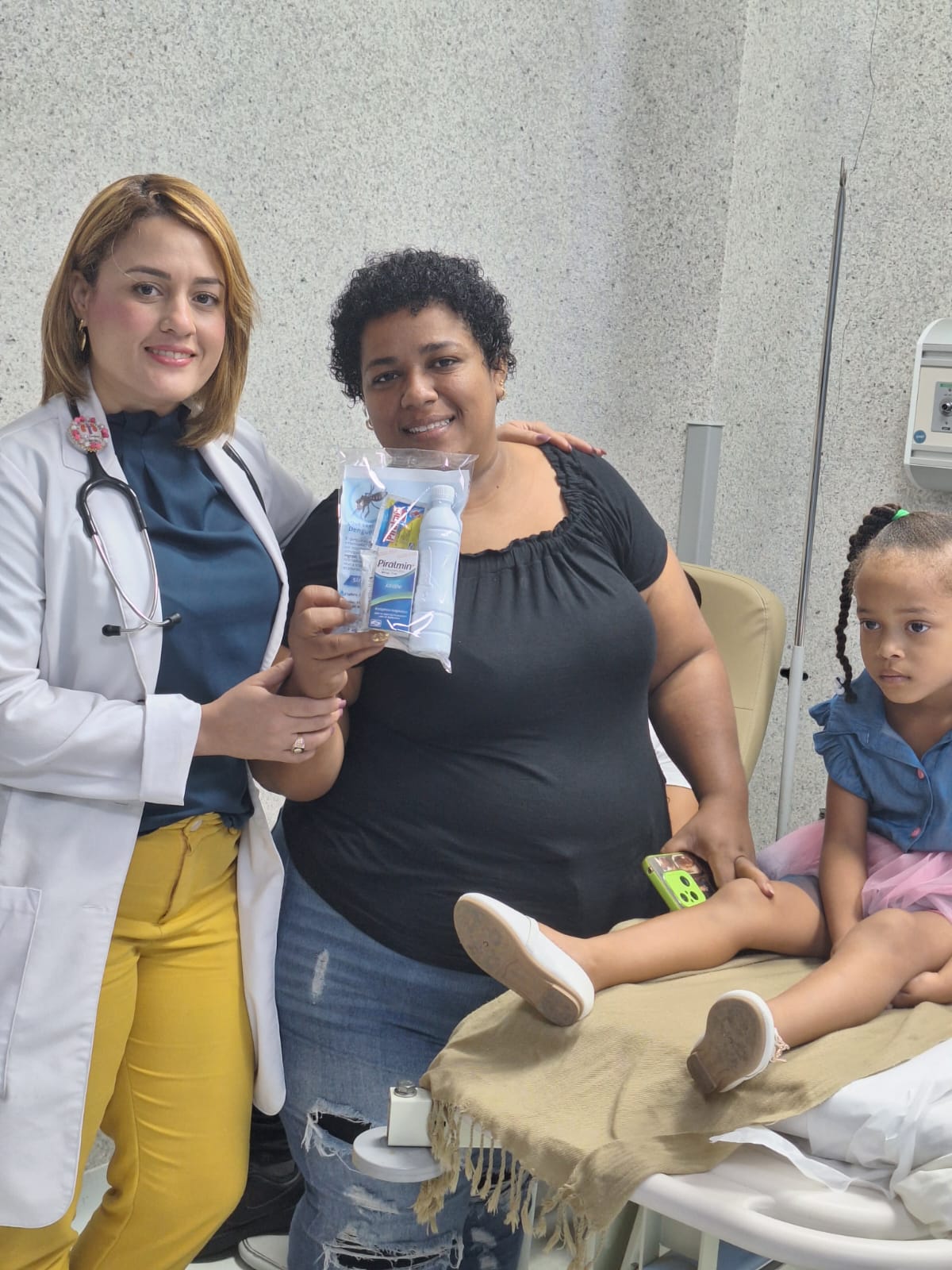 Read more about the article Departamento pediatría Hospital Ciudad Juan Bosch realiza charla para evitar criaderos de Mosquitos